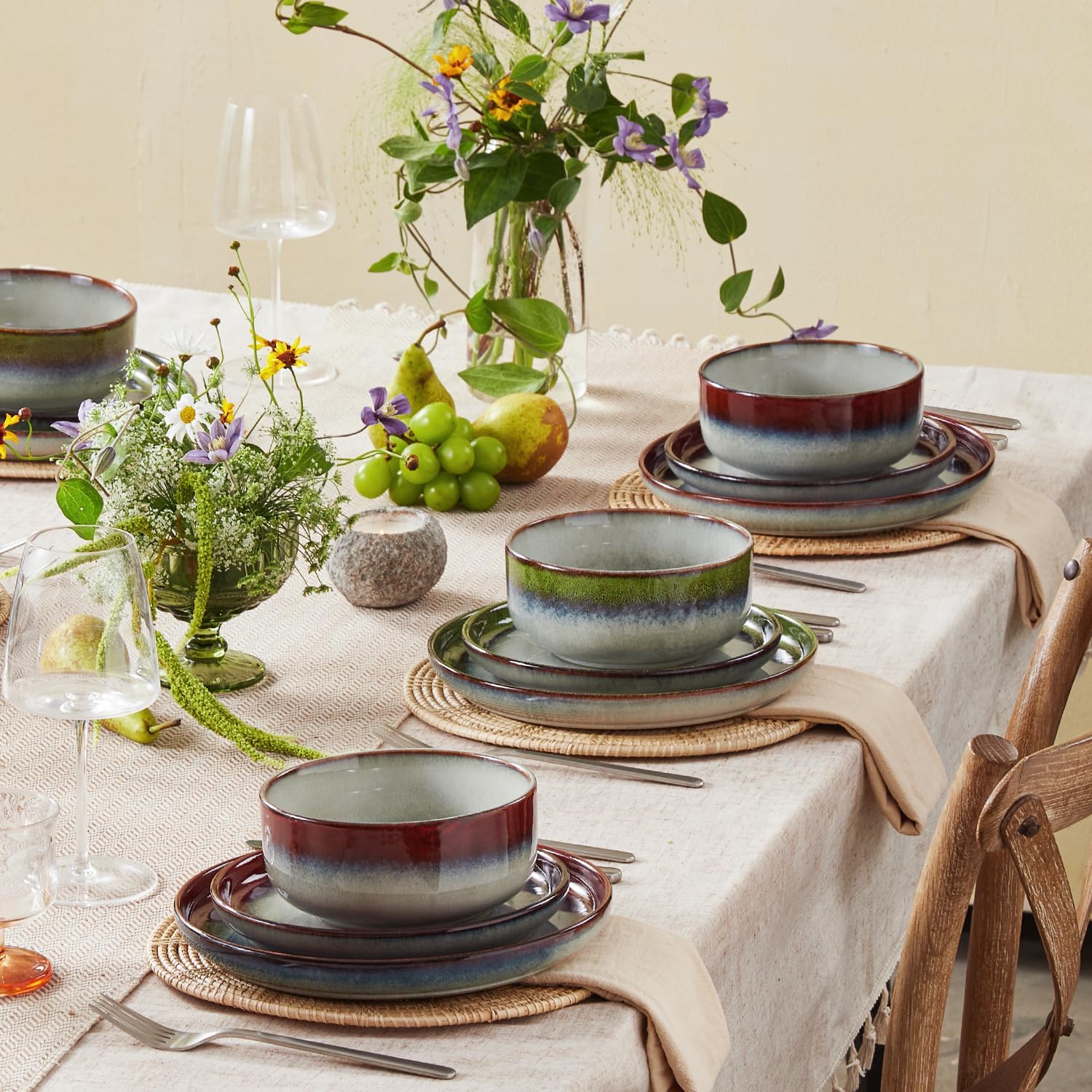 KINGSTONE Stoneware Dinnerware Sets for 4, 12-Piece Reactive Glaze Plates and Bowls Sets, Scratch-Resistant Rustic Ceramic Dish Set for Home Kitchen, Microwave and Dishwasher Safe, Kiln-Fired Red